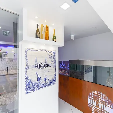 Villa For 8 People With Garden Vila Albufeira